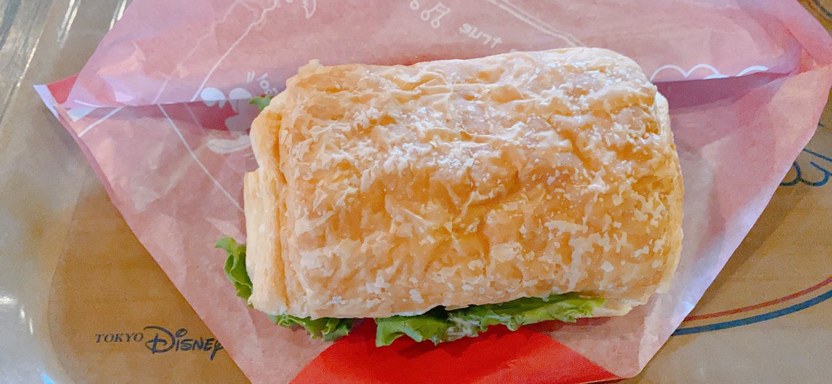 こうちゃ ローストビーフサンド ドッグサイドダイナーat東京ディズニーシー それと今日の夕飯です