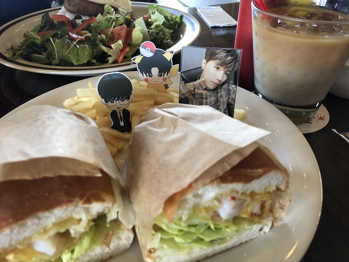 kyoko1238's tweet photo. 🍤🍔＆🍑 맛있는

@hwoo110 https://t.co/omSU8nCGF4