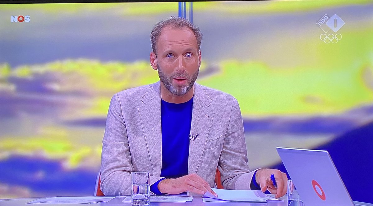 rayknol's tweet photo. Dit jaar geen #ditwashetnieuws maar #studiosport voor @PannekoekPeter https://t.co/R7D2VyIN33