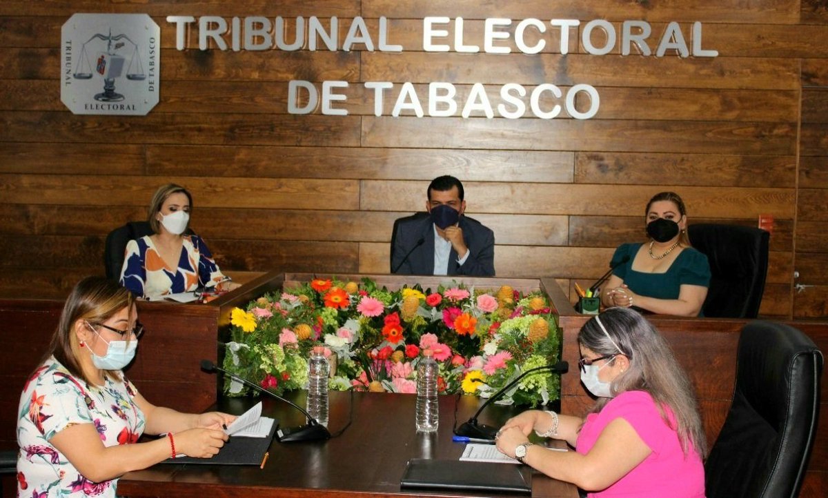 TE_TABASCO's tweet photo. #BoletínDePrensa | El Tribunal Electoral de Tabasco, resolvió 29 Juicios de Inconformidad y 6 Juicios de la Ciudadanía, relacionados con el Proceso Electoral Local Ordinario 2020-2021.

Consulta aquí el boletín:
https://t.co/8f7pcybNpp https://t.co/DcgMaDQuBY