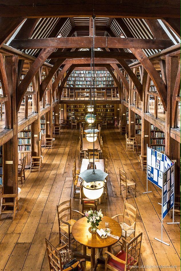 DeCromarty's tweet photo. Si revisáis el hashtag #ArtsAndCrafts de mi ciclo de casi un mes, encontraréis hilos sobre sus figuras más importantes: William #Morris, Charles Robert #Ashbee, Philip #Webb, el prerrafaelita #Burne_Jones, entre otros....
Sigue👇🏽 https://t.co/E4q299ER77