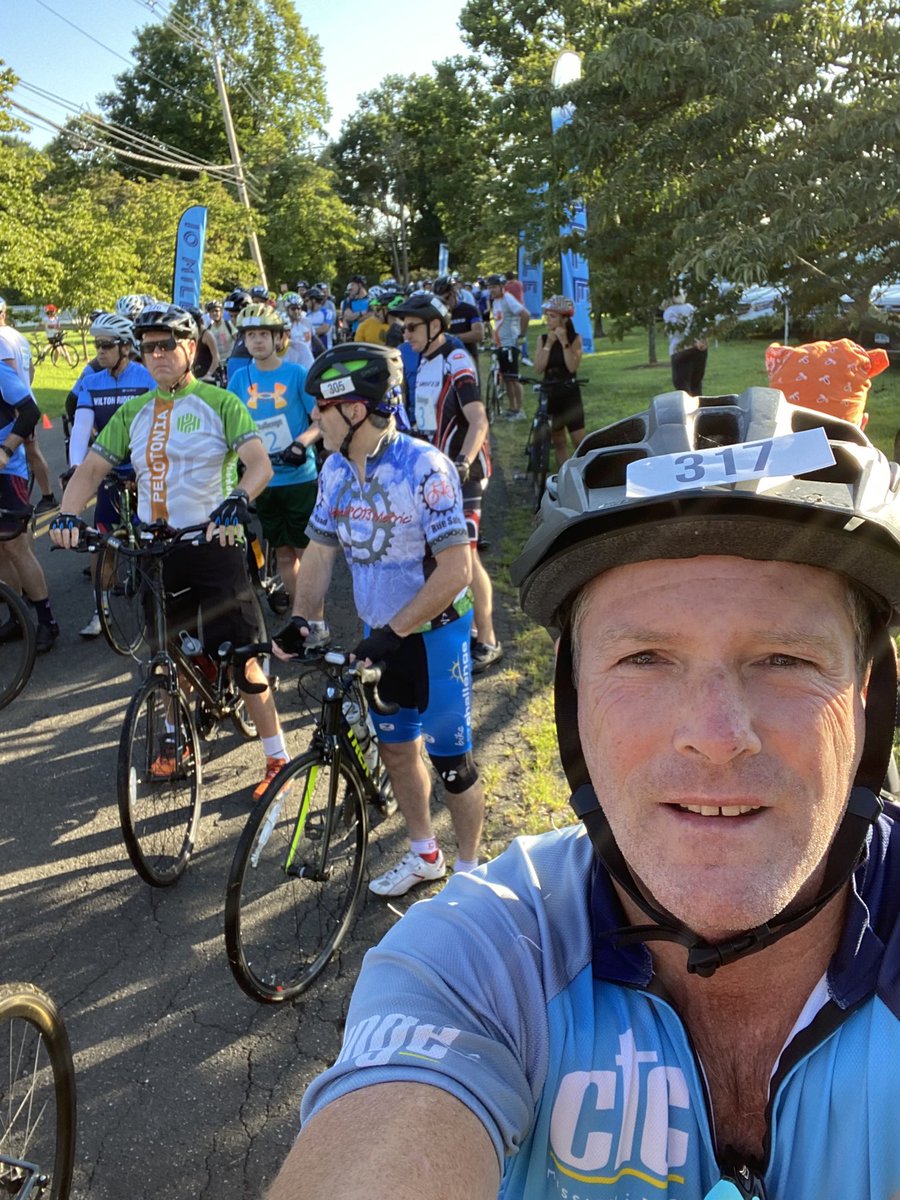 BJQool's tweet photo. #CTChallenge ready to ride! https://t.co/TEPgIPXVNk