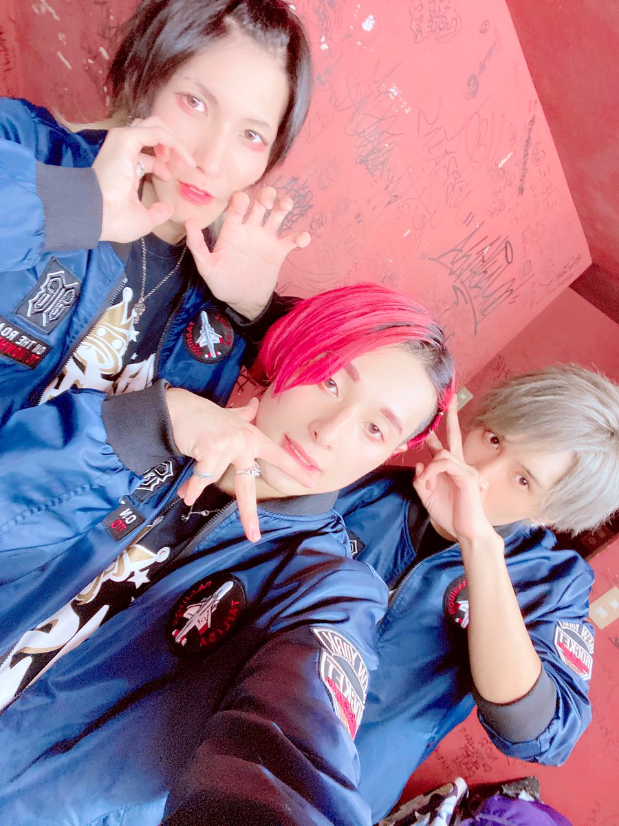 まさと アナタシア ニコこれ沖縄 ありがとうございました あのねあのねあのねあのね 珍しいコラボに誘っていただけたりしてね 凄い嬉しかっただよー泣いた バチバチにアチアチなイベントだった 最高 お写真撮った まさと アナタシア ニコこれ沖縄 ありがとうございました あのねあのねあのねあのね 珍しいコラボに誘っていただけたりしてね 凄い嬉しかっただよー泣いた バチバチにアチアチなイベントだった 最高 お写真撮った