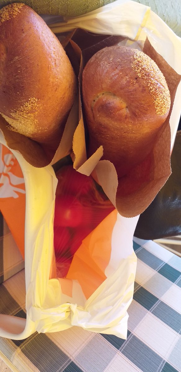 Splotty5's tweet image. Bloody European supermarkets full of fresh produce. Don't they know the Union was supposed to collapse when we left?