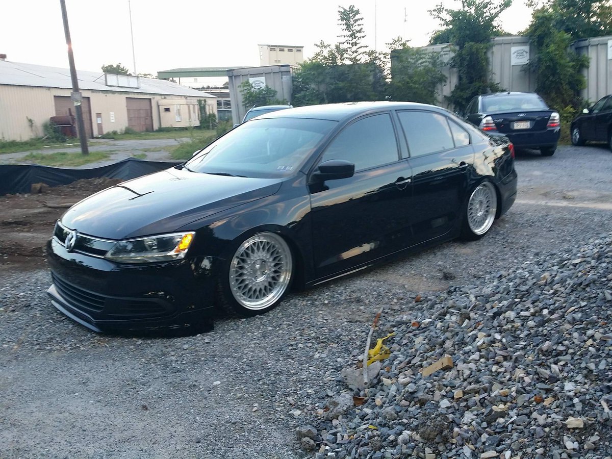thebryans82172's tweet image. #mk6jetta #bagged #airlift #fitment / my old whip