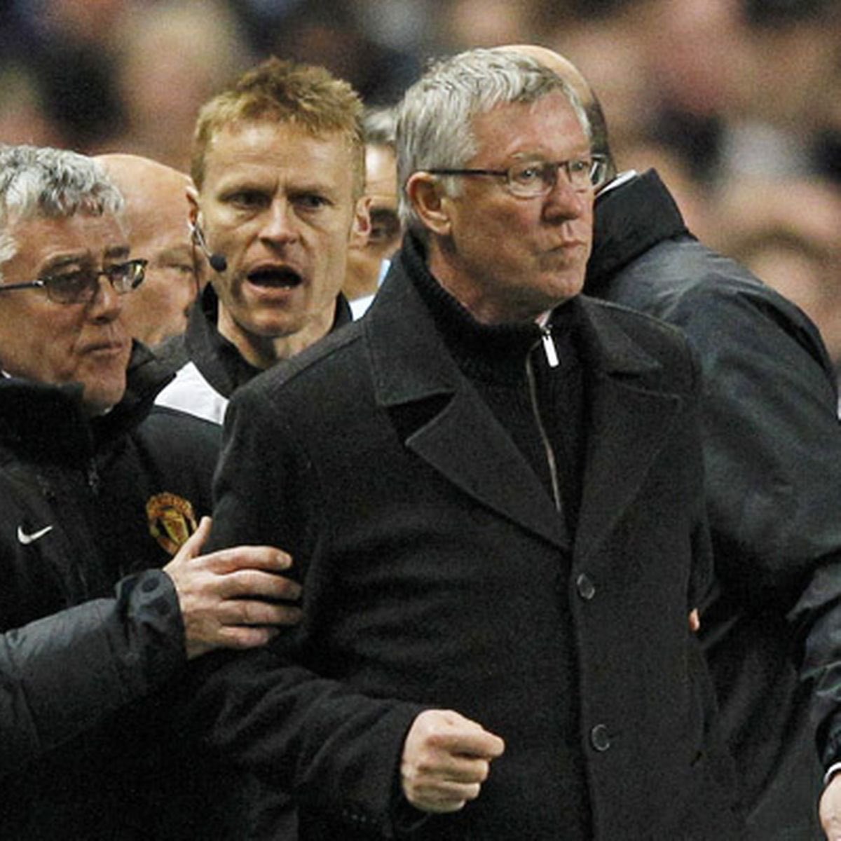 piersmorgan's tweet image. Sir Alex Ferguson, the greatest coach in sporting history, would be cancelled in today’s sporting world - for being too mean, too ruthless, too abusive, too insensitive, too much of a ‘bully’. This is where we’ve arrived in snowflake society. Congrats everyone! 👏👏