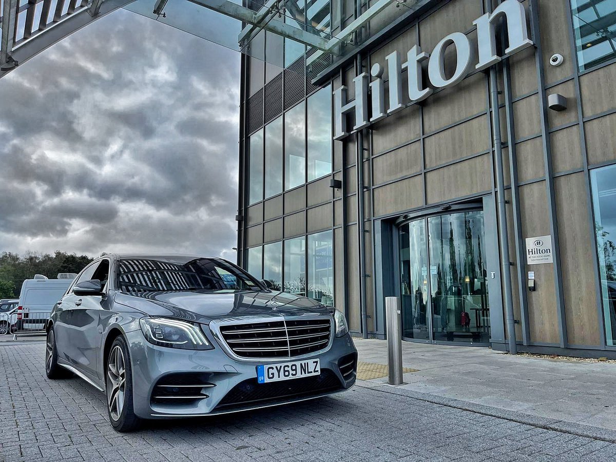 Regardless the weather, we are always picking you up on style.
Book your next journey at airportexpert.co.uk
#portsmouth #travel #airporttransfers