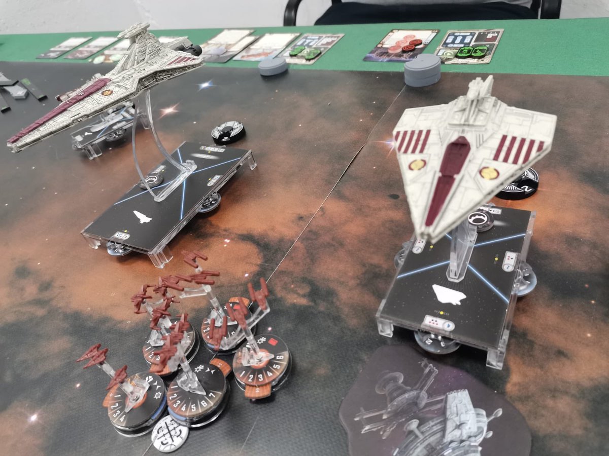 Atalaya_Vigia's tweet photo. ✅ Ayer #Viergames‼️ jugaron a…

#Armada

Partida de Separatistas Vs Republica.

@Sotomonte @villatil #StarWars #WarGames @AdmiralNick22 @rebelfleethq @StarWarsSpain @StarWarsEs https://t.co/ou7Gy97wzh