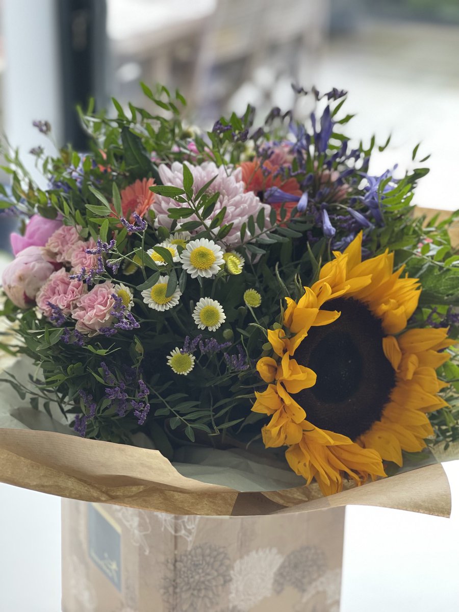 Aysha Ahmad (@ayshaabarrister) on Twitter photo One of the upsides of the employment bar, a bouquet of flowers on my door step from a happy pro bono client. Yours are probably outside your door <a href="/LizMcG_emplaw/">Liz McGlone</a>. Great team effort. One of the upsides of the employment bar, a bouquet of flowers on my door step from a happy pro bono client. Yours are probably outside your door <a href="/LizMcG_emplaw/">Liz McGlone</a>. Great team effort.