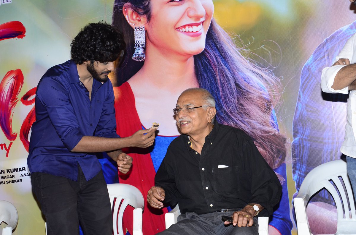 𝐕𝐚𝐦𝐬𝐢𝐒𝐡𝐞𝐤𝐚𝐫 tweet media