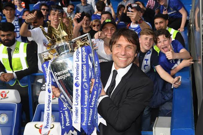 A very happy 52nd birthday to former Head Coach, Antonio Conte!     