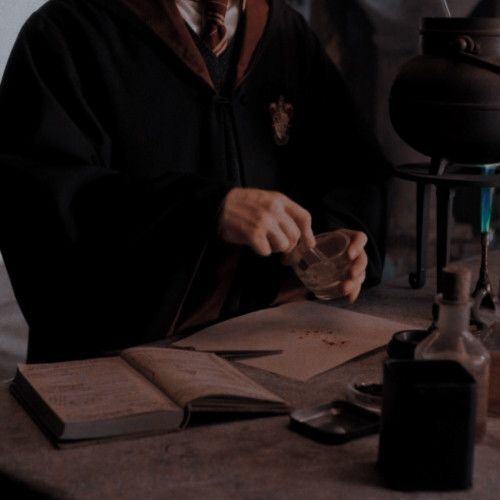 iwormtail's tweet image. ㅤ
ㅤㅤㅤㅤㅤㅤㅤ𝐏𝐄𝐓𝐄𝐑 𝐏𝐄𝐓𝐓𝐈𝐆𝐑𝐄𝐖
ㅤㅤㅤㅤㅤㅤㅤ─────  wormtail

ㅤㅤㅤㅤit's our time to 𝐦𝐚𝐤𝐞 𝐚 𝐦𝐨𝐯𝐞,
ㅤㅤㅤㅤit's our time to 𝐦𝐚𝐤𝐞 𝐚𝐦𝐞𝐧𝐝𝐬,
ㅤㅤㅤㅤit's our time to 𝐛𝐫𝐞𝐚𝐤 𝐭𝐡𝐞 𝐫𝐮𝐥𝐞𝐬
ㅤㅤㅤㅤliving like we're 𝐫𝐞𝐧𝐞𝐠𝐚𝐝𝐞𝐬.
ㅤ