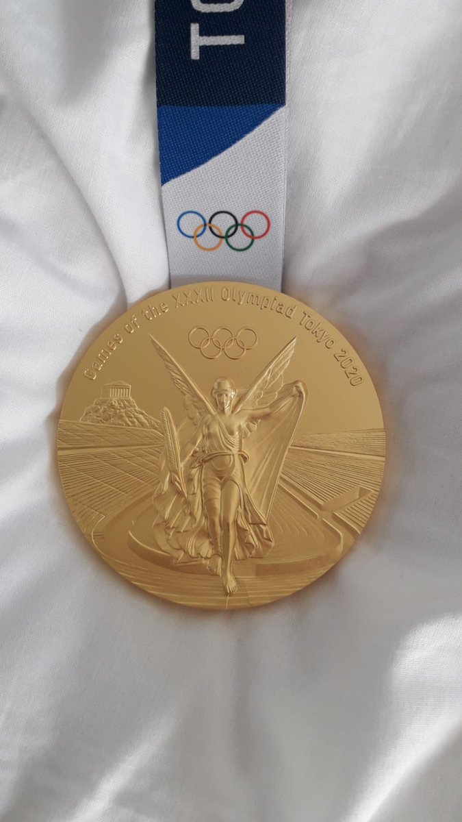 GOLD is coming home to the Jarvis household ❤️🥇😭❤️ #Tokyo2020