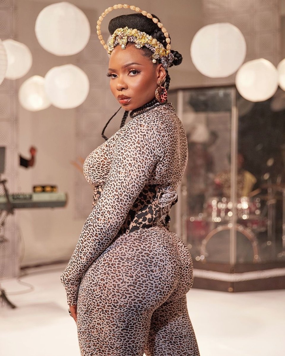 yemialadee's tweet photo. Meet Me in My Bio NOW๐ช๐ช click on the link ..... ๐๐พโค
#EMPRESSLIVE IS OUT NOW ๐ https://t.co/Szx2STRdgL