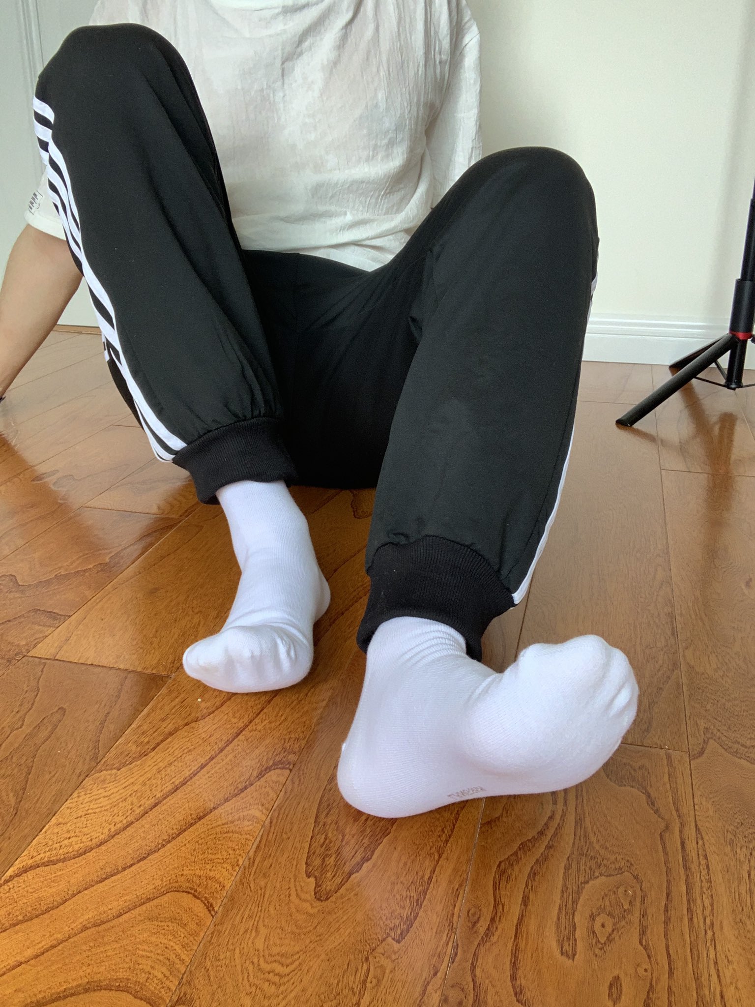 白袜  / X