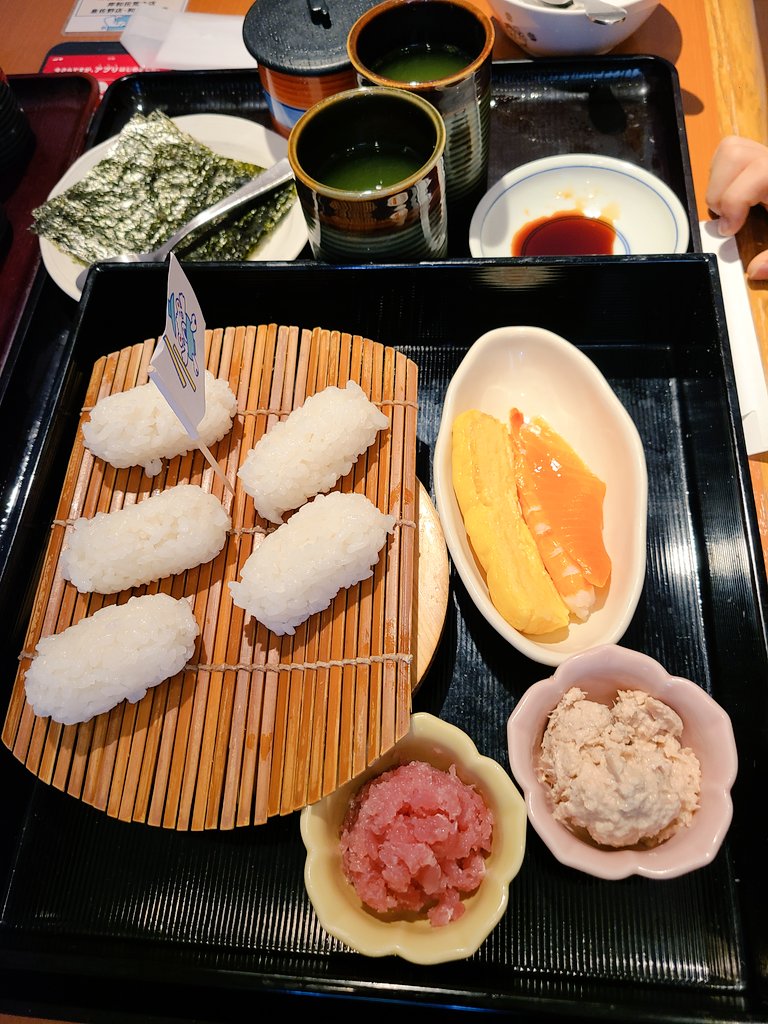 母ひとみの6人家族ごはん Hitomn4children Twitter
