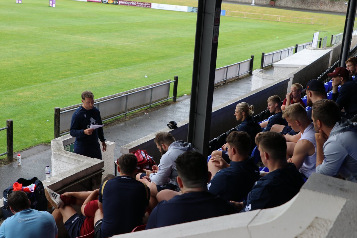 SUPER6 || This morning, club legend, Andrew Chalmers, was invited back to Myreside to say a few words to our @Super6Rugby squad about what it means to be a #Watsonian and his thoughts on the season ahead before presenting shirts to tomorrow's line up. #BleedMaroon #ExCordeCaritas