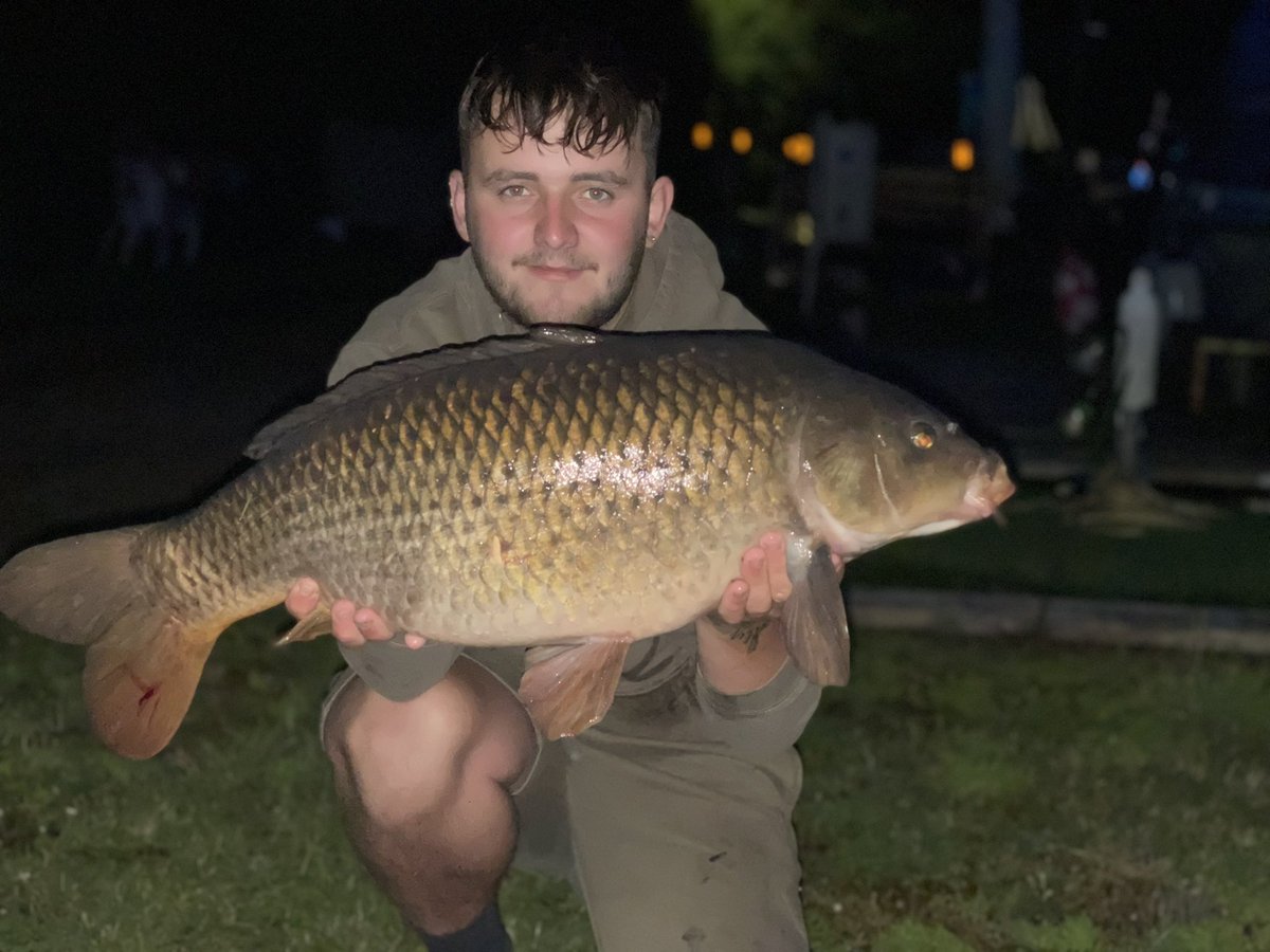 anglingdave_son's tweet photo. Only gone and had another one out the river absolutely over the moon https://t.co/Irmq07ZrUT