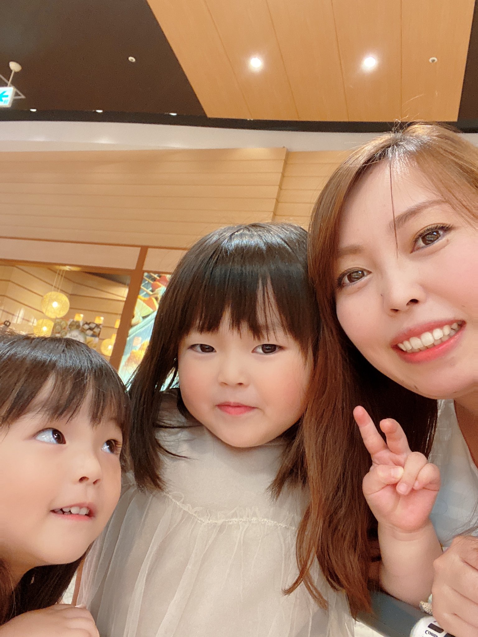Twitter এ Eccジュニア春日井美濃町 託児ルームぴよぴよ 春日井 英語 一時預かり カミナリ撮れたのに ぱぱが写ってきた 春日井市 T Co 1oykpktj9o ট ইট র