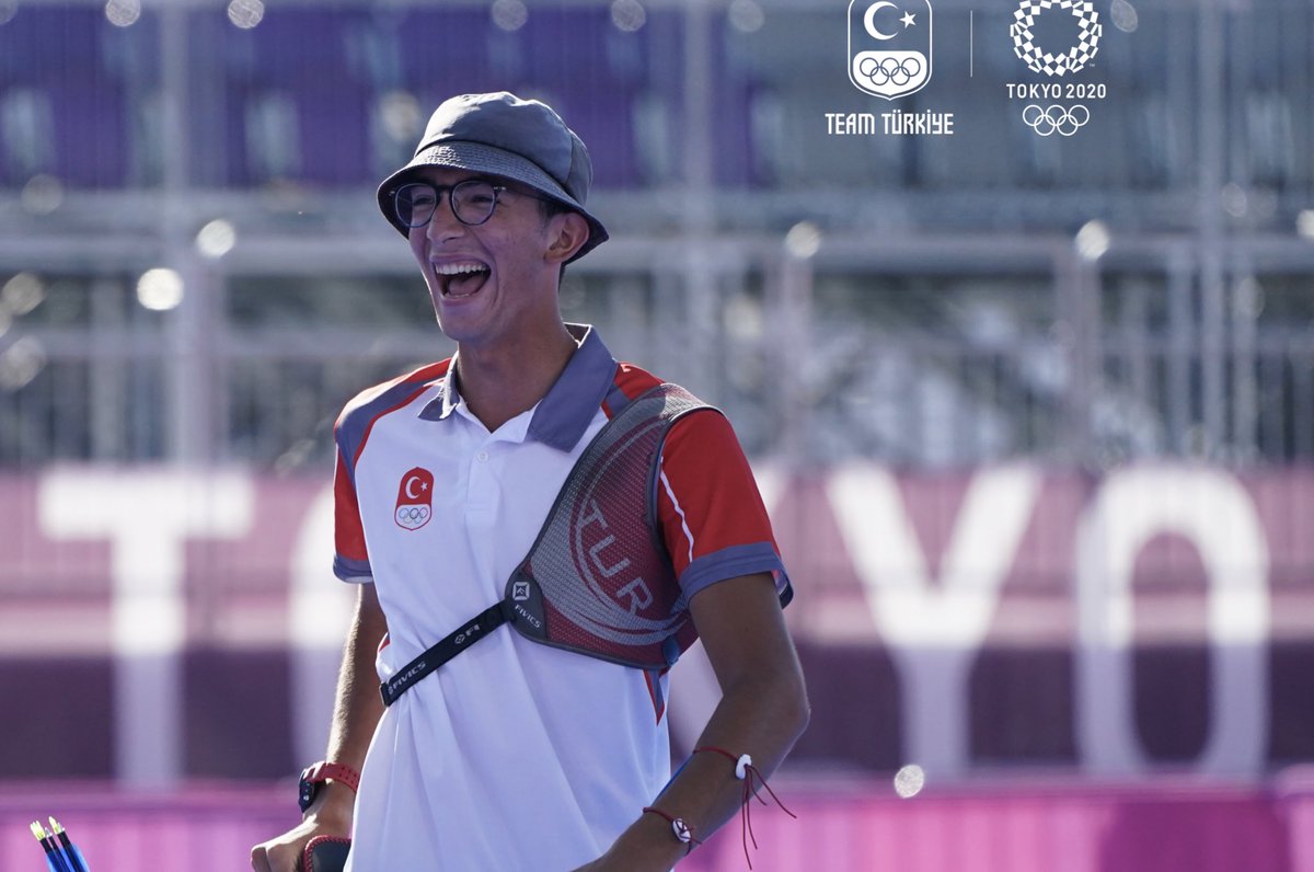 Tebrikler #Altınçocuk

Ülkemizin yaşadığı şu sıkıntılı günlerde #tokyo2020'de bayrağımızı göndere çektiren #metegazoz u tebrik eder, başarılarının devamını diliyoruz. Seninle gurur duyuyoruz.