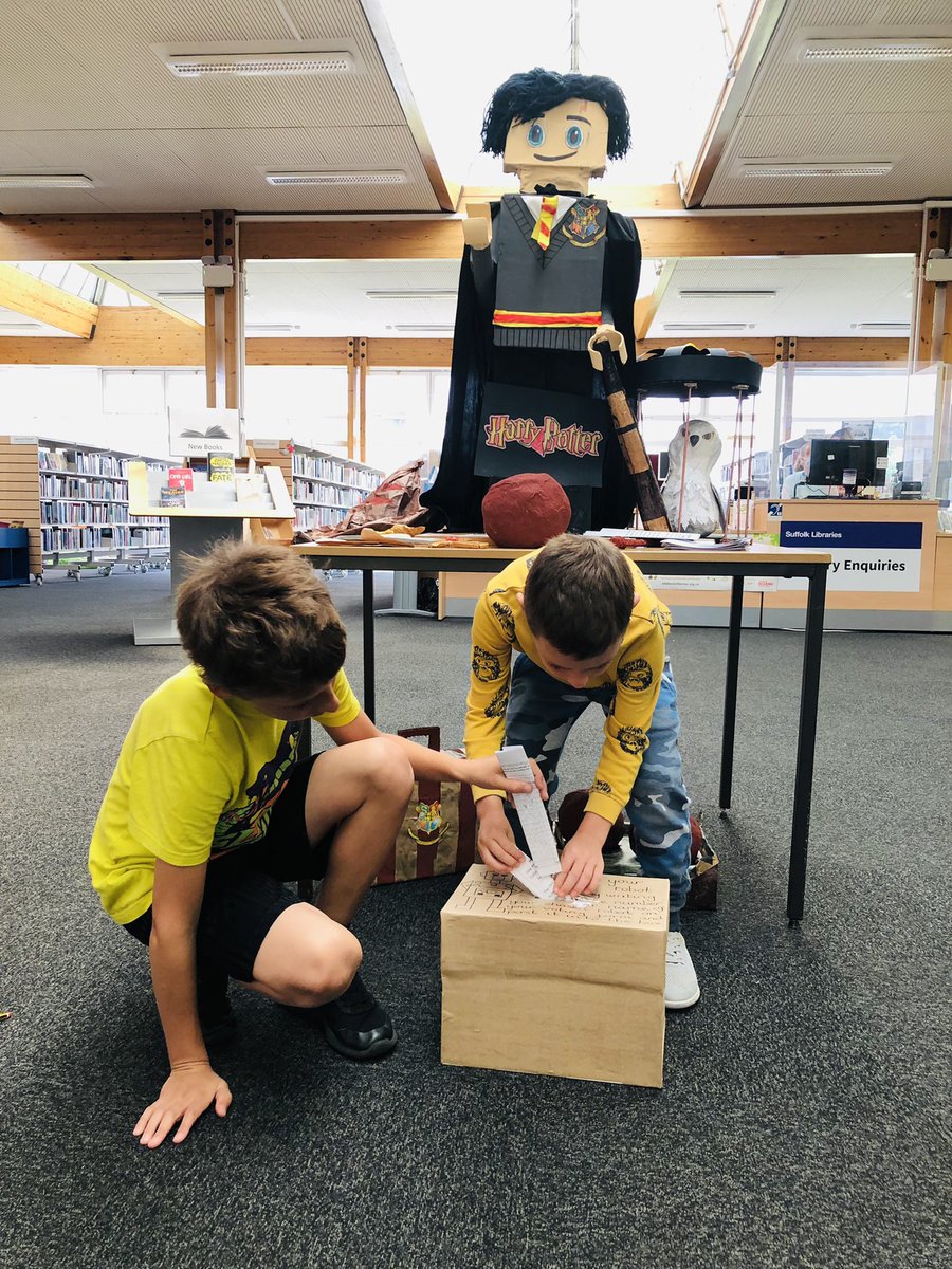 evabudinska tweet media