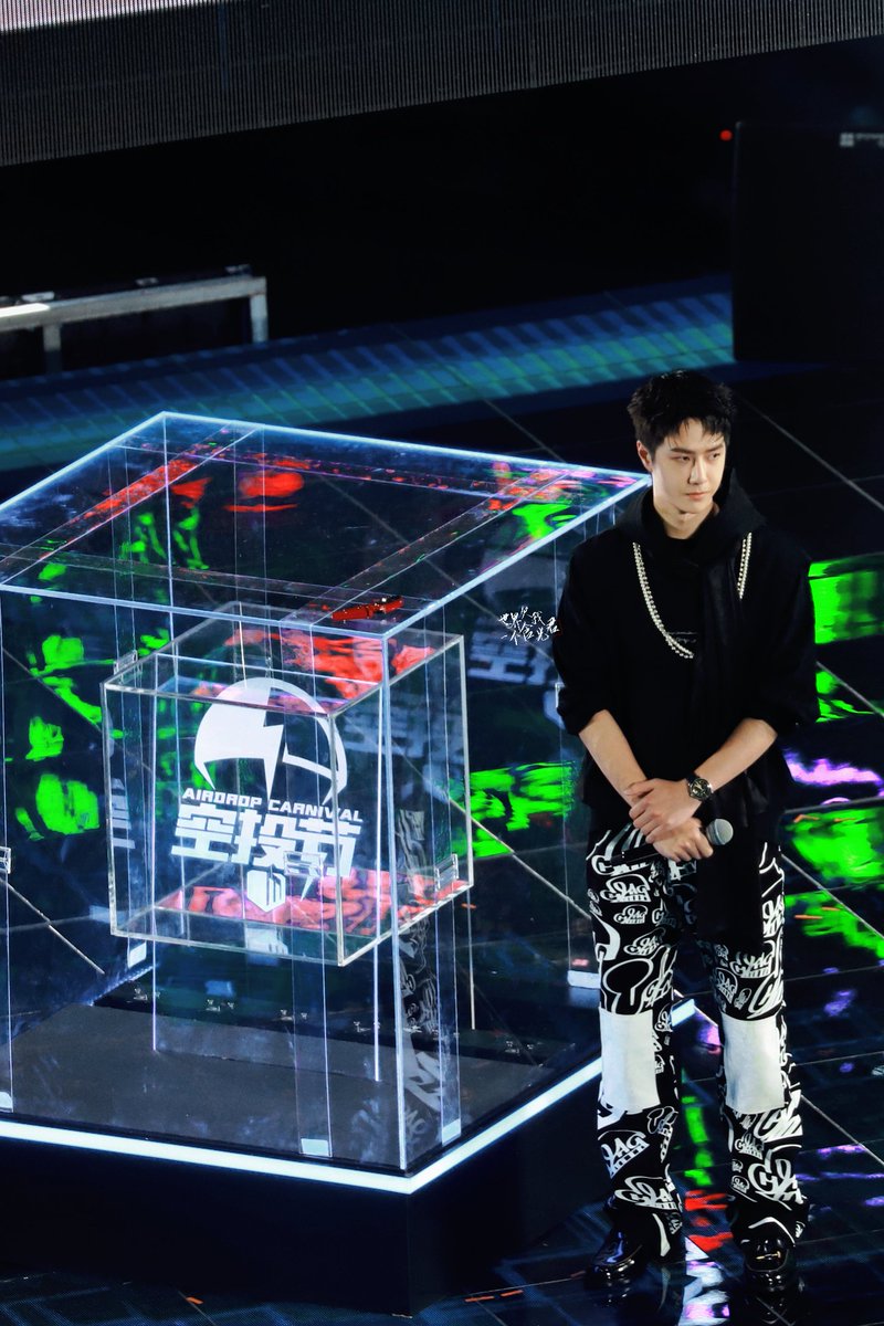 BoXiaoCNSub's tweet photo. #WangYibo x Airdrop Carnival
#CPop https://t.co/T9dN2VkEtl