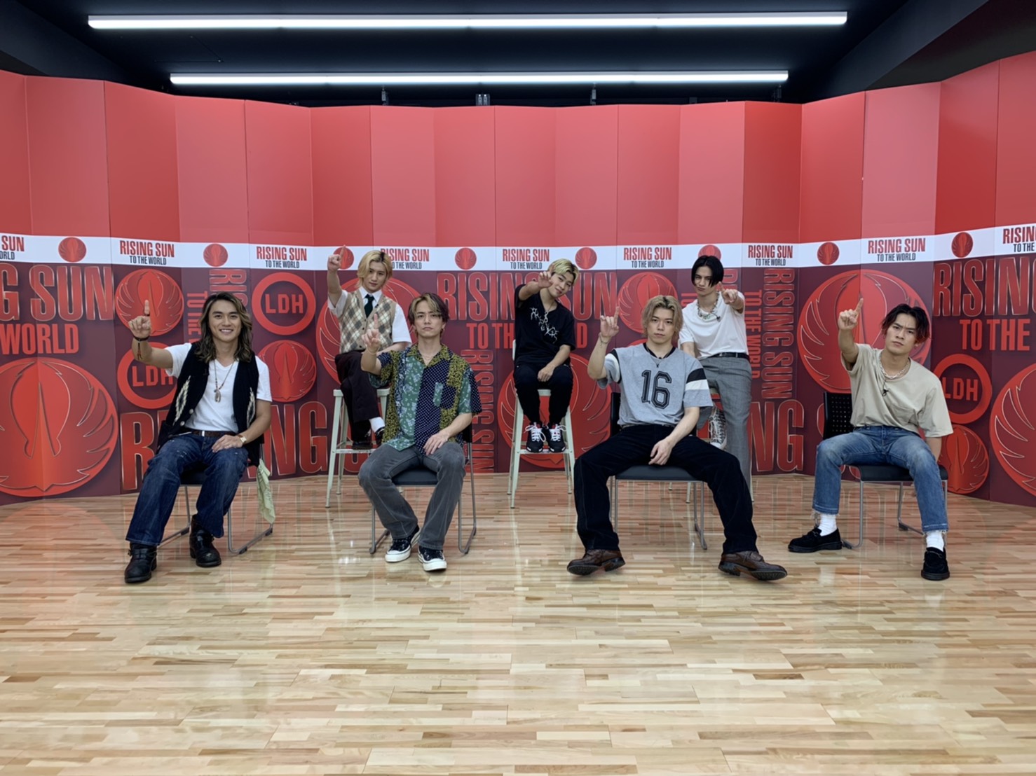 週刊exile 8月2日の 週刊exileは 25 38から放送 様々なテーマで誰が 一番に選ばれた のか メンバーが選ぶ Ballistikboyz 一番選手権 一番イケメンなメンバーは 一番ダンスが上手いのは などなど 皆さんはメンバーが