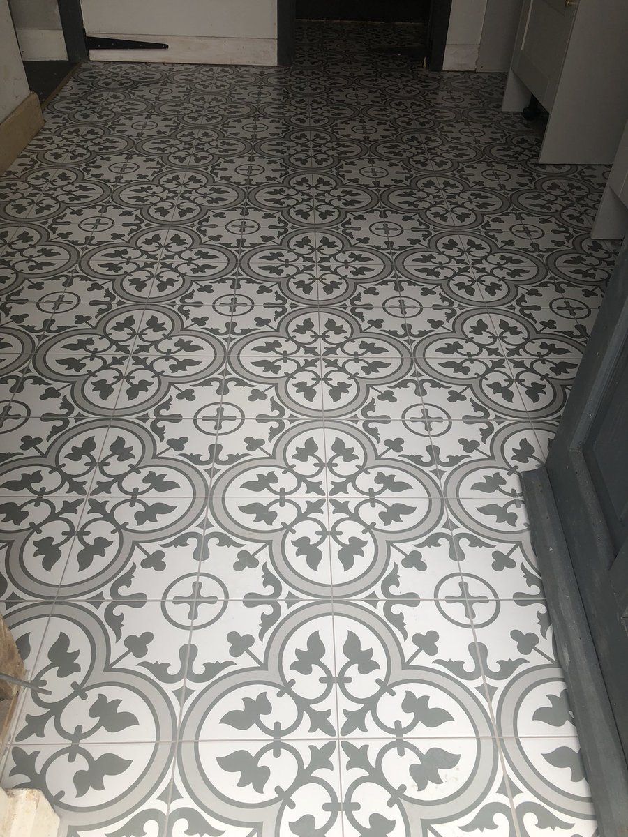 Saturday morning grouting!!