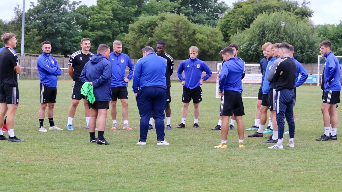 💙 | 𝗪𝗘 𝗔𝗥𝗘 𝗚𝗔𝗧𝗘

We're right behind the management team, and the playing staff for the 2021/22 season!

Let's hit the ground running lads💪

🔷️ #ForOurSquiresGate