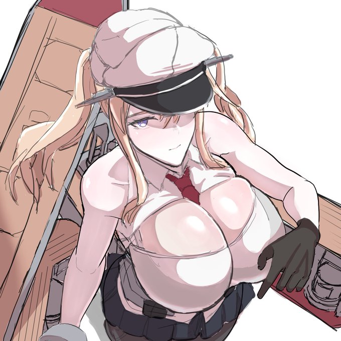 カラーラフ
シリアスっぽい表情をおっぱいで中和する 