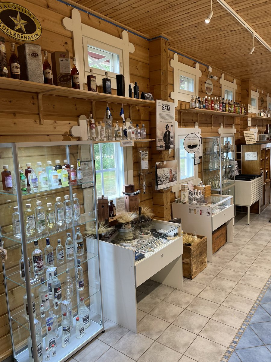 Lähimatkailua Koskenkorvalla, museo ja tehdaskierrokset Trahteerin toimesta. #koskenkorvantrahteeri #koskenkorva #koskenkorvamuseo