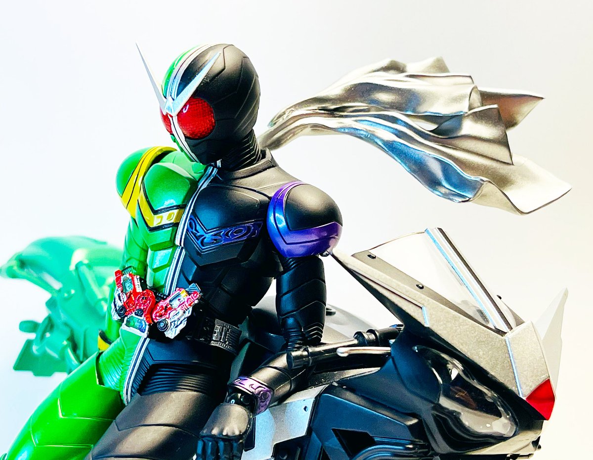 Twoucan 仮面ライダーダブル の注目ツイート イラスト マンガ コスプレ モデル