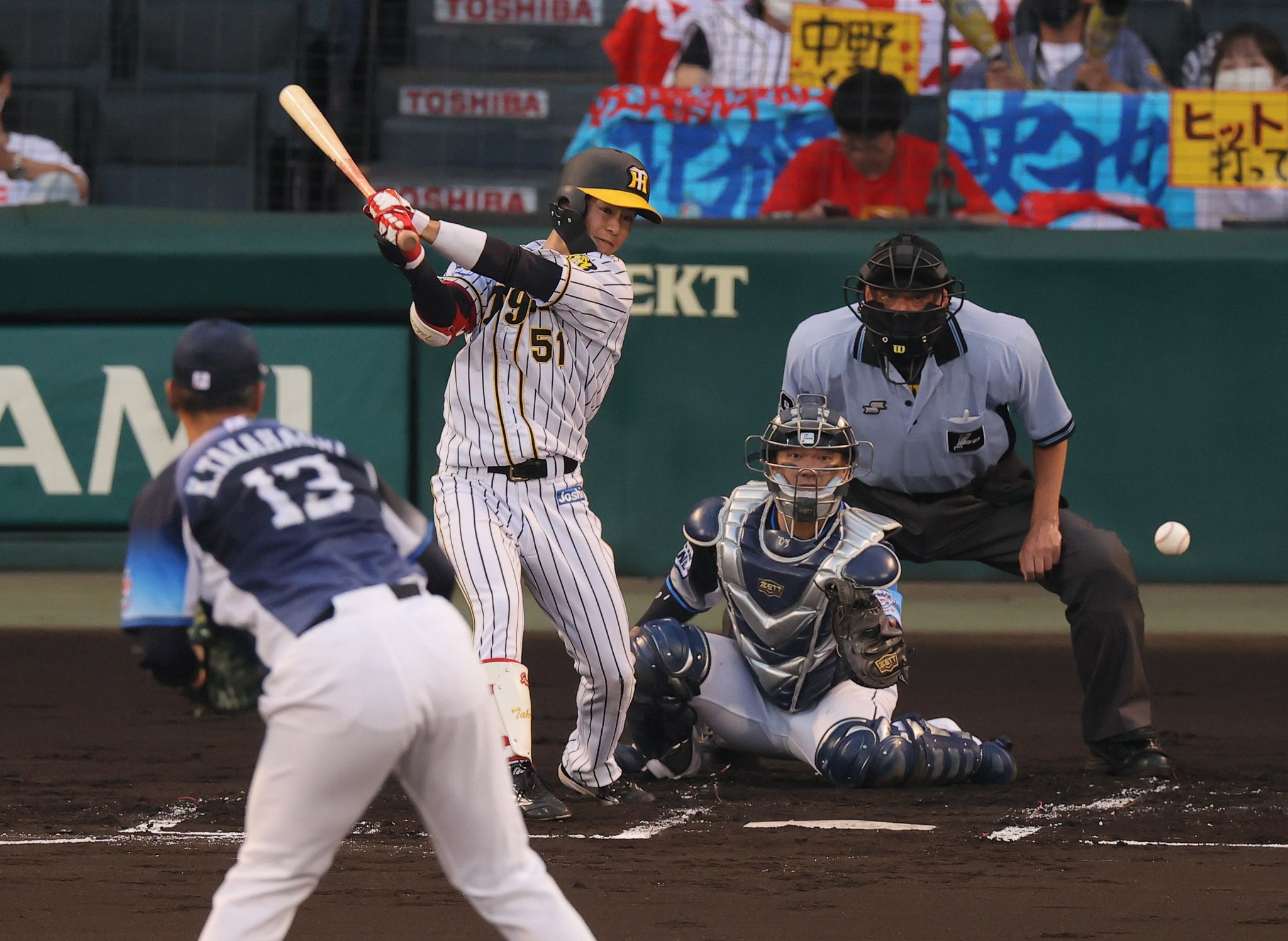 甲子園100周年中野拓夢非売品ボール 中野拓夢 阪神タイガース 甲子園球場100周年記念ボール(非売品