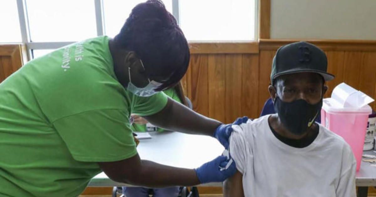 BMore_Healthy's tweet image. After son dies of COVID, mother holds vaccine drive at his funeral 

Betty Antoine's 46-year-old son Brandon became a COVID statistic—despite her pleading with him to get a COVID-19 vaccine.

buff.ly/3Bw4iWS