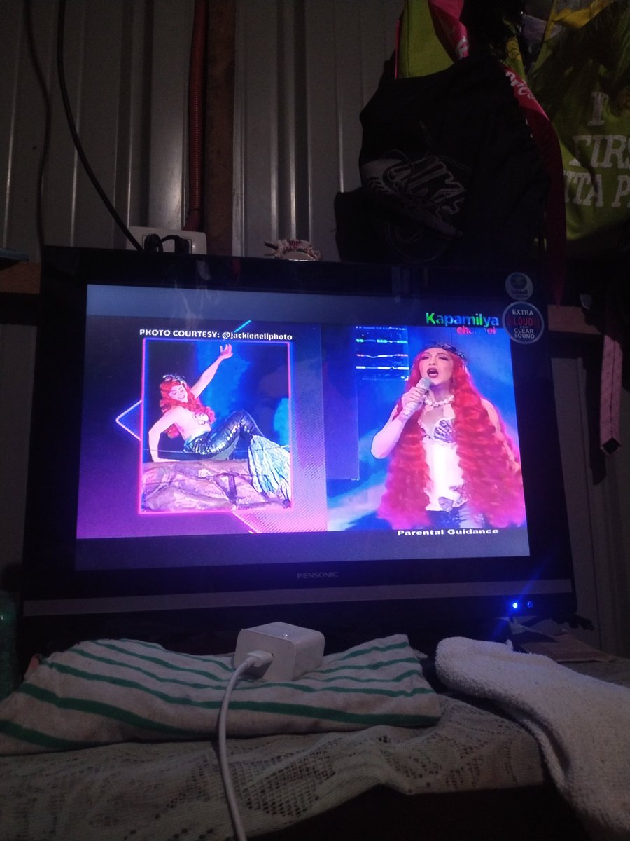 elloso56's tweet photo. VICE GANDA ARIEL
B. World
#EverybodySingBundok https://t.co/GN7e7GZmZj