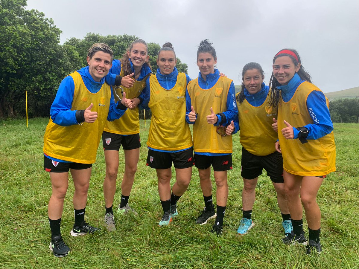 🏆 ¿Qué equipo logrará hacerse con la victoria y la ikurriña?

Zeinek irabaziko du ikurriña? Bozkatu! 👇

#AthleticClubFem 🦁