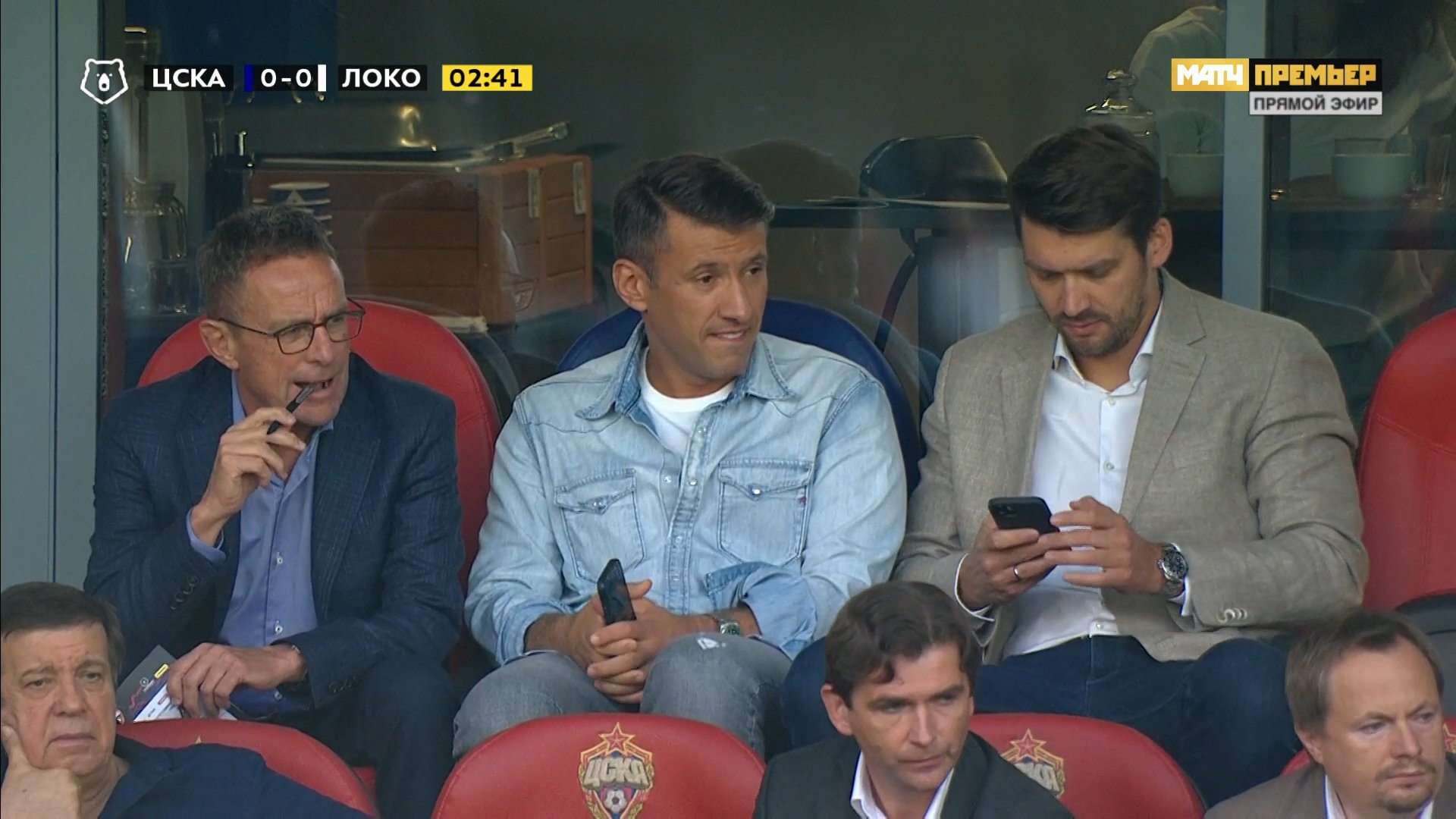 E7o-KgbXEAs5VWo?format=jpg&name=large