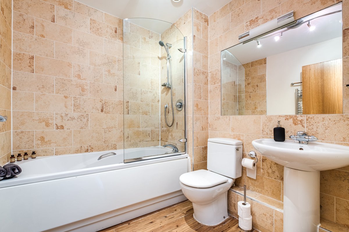 Our New luxury SA is all up and running - Super amazing Job from our setup team. Big Thanks to you all! There is a huge demand in the market and we are sure that more exciting times are ahead.

Birmingham seems to be better than ever!  

Thankful to everyone who invested with us!