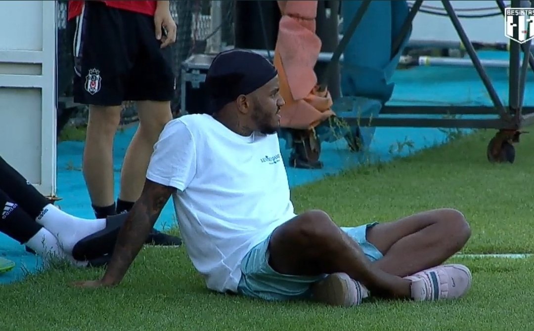 Görüntü kalitesini böyle izliyorum telefonumdan