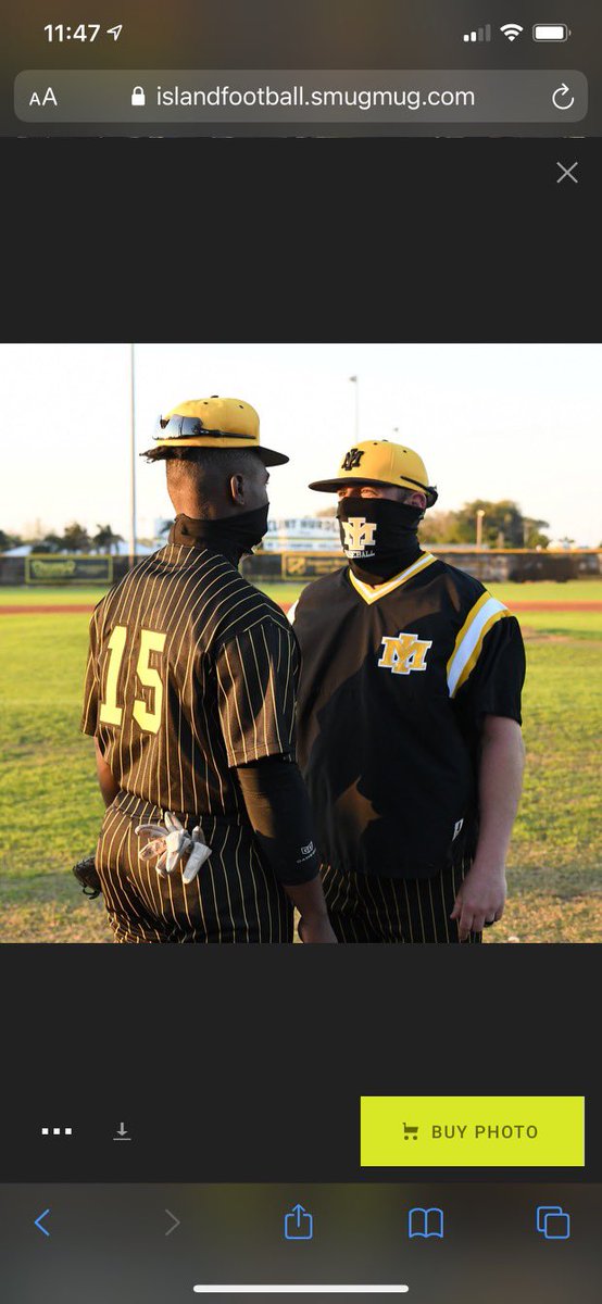 CoachDLW17's tweet photo. Special young man right here, couldn’t be happier 4 him & his family. He’s a terrific teammate, 1 that the younger players lean on for guidance & admire 4 his 5 tool ability. Does it all on the 💎, raw power, 225 lb thoroughbred on bases, athletic enough 2 play anywhere #Greatn💛 https://t.co/ukf0e2dMoP