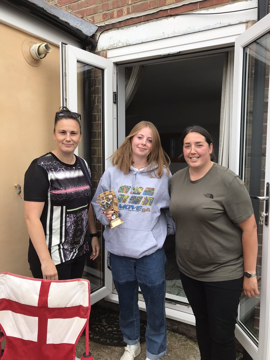 Debbie Smith tweet media