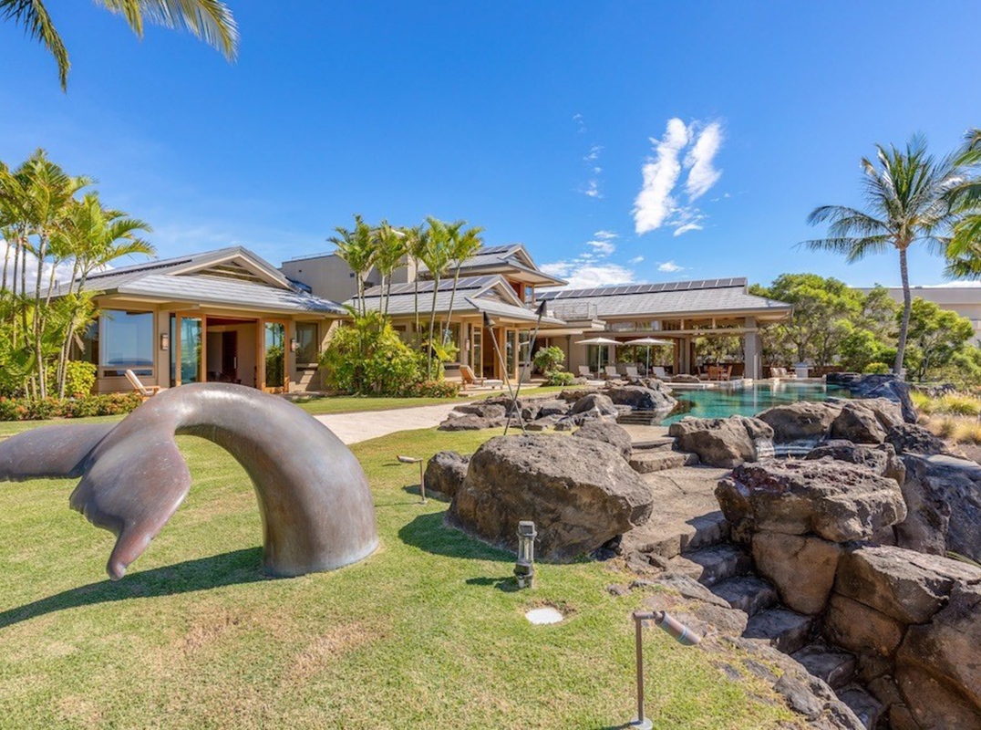 Luxury Home Magazine tweet media