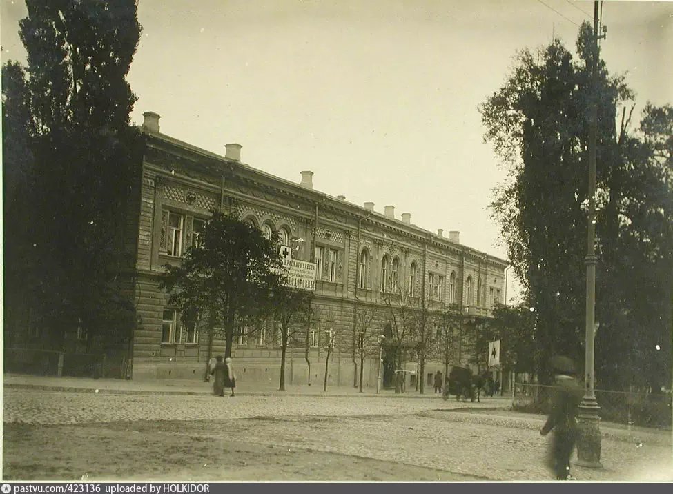 пленные немцы в москве. крещатик до войны. киев крещатик дореволюционный. киев 1914 год. киев 1917.