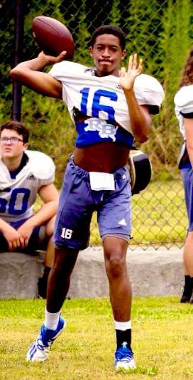 Just 16 days left to contribute to Red Bank Football’s Snap! Raise as we strive to improve our program!

🦁🦁🦁⬇️⬇️⬇️🦁🦁🦁⬇️⬇️⬇️

snap-raise.com/fundraisers/14…