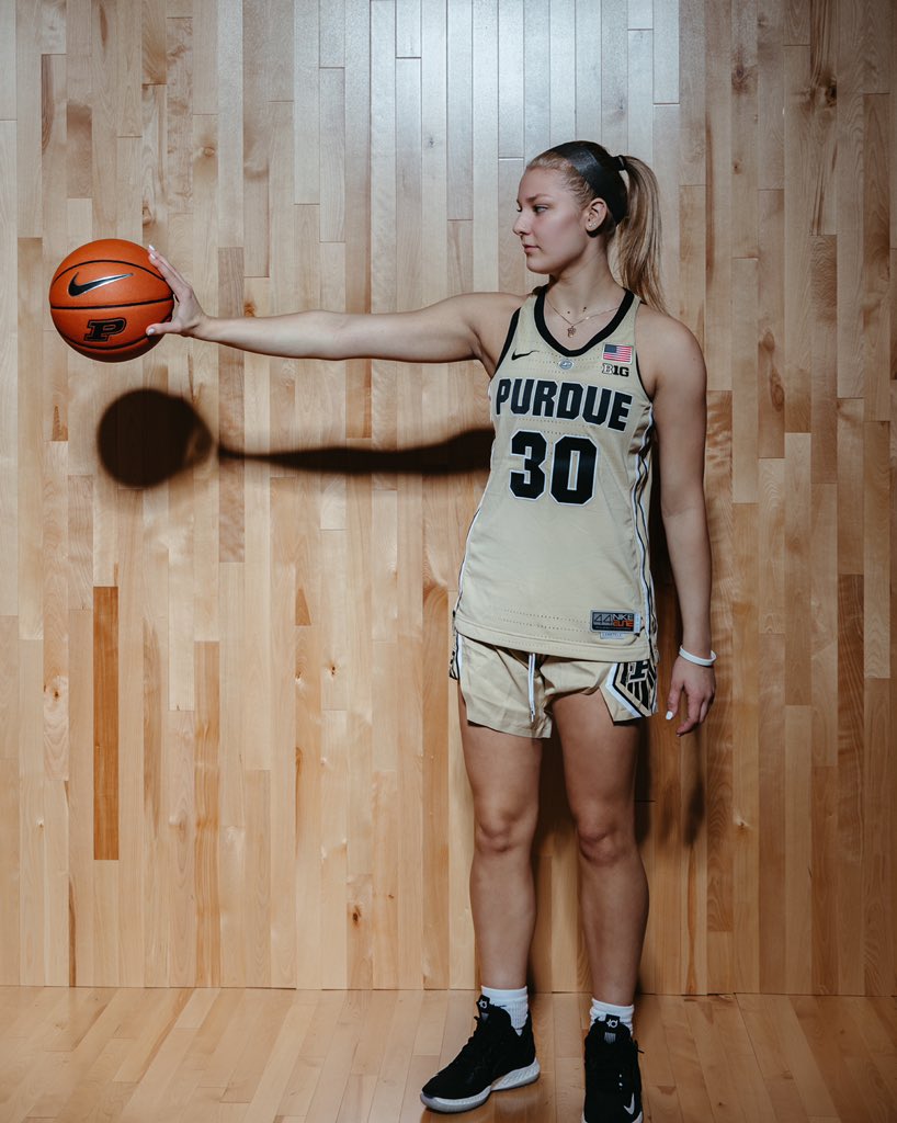 addison_potts3's tweet image. COMMITTED ‼️Wassup Purdue ?! ❤️ @PurdueWBB