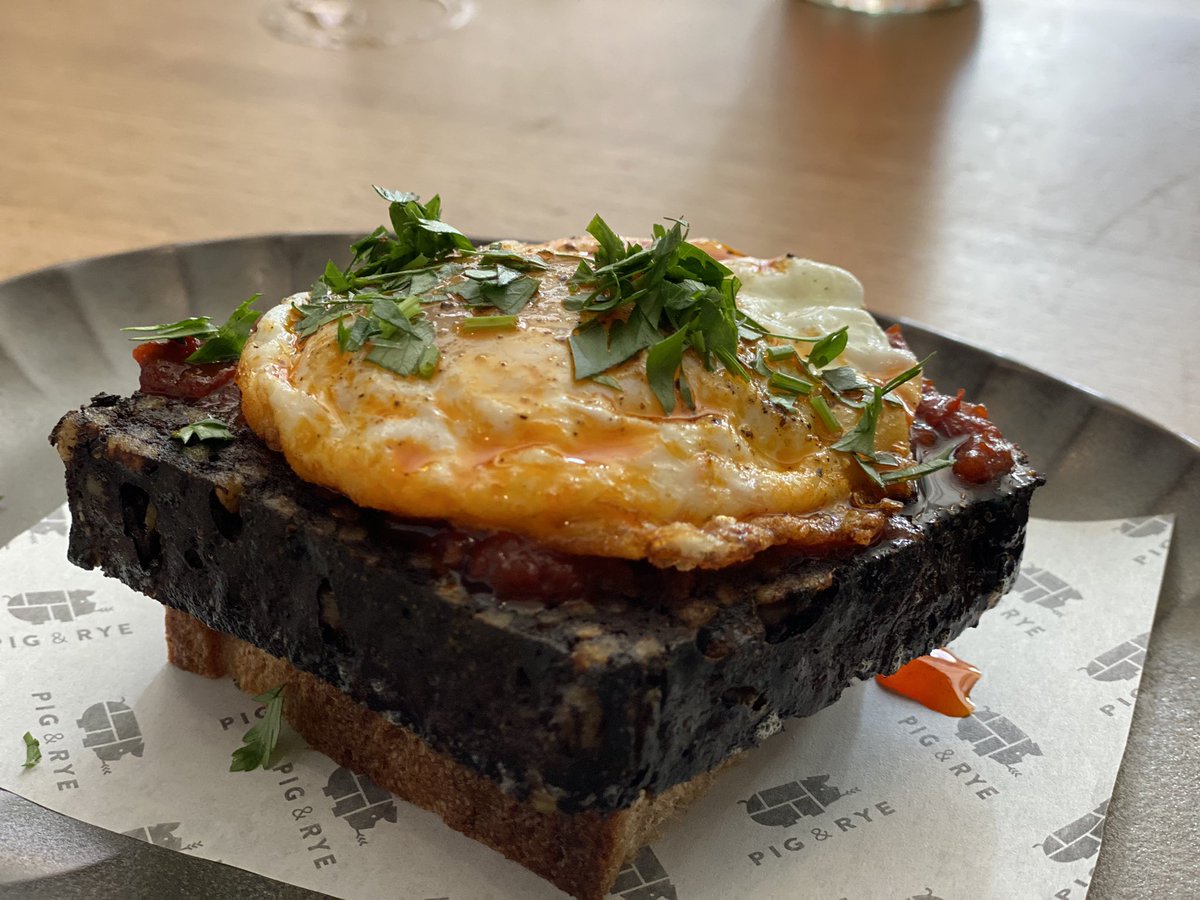 Israel Roldán León tweet media