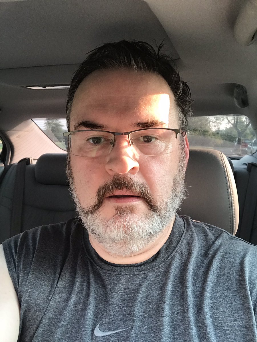 TriGuyLR's tweet photo. Well, it wasn’t the run I wanted but it was the run I got.  Doing heart rate based training and started out slow to pace.  First couple miles were ok but HR was a little high.  Mile 3 let me down.  Lot of walking from then on.  Sucks to be old and fat. 😉  #RunLR https://t.co/tO9L2wZ6jH