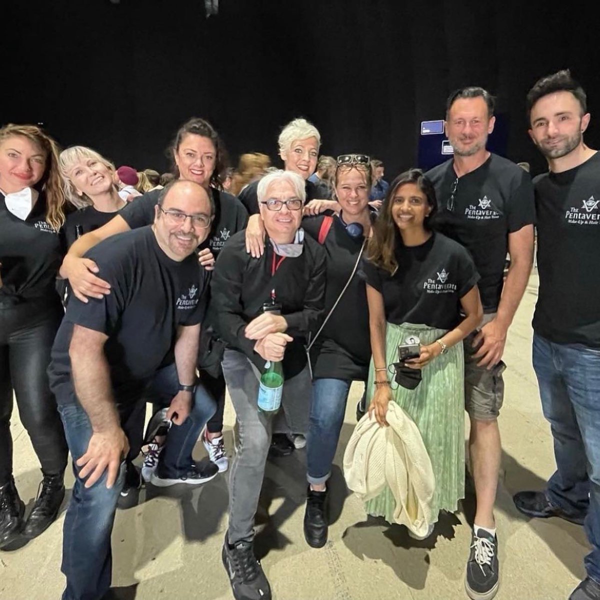 loufx2's tweet photo. And that’s a wrap on this side of the pond! Had an amazing time with this amazing team. Thank you all for your hard work. #makeupteam #setlife #moviemaking https://t.co/Q8K4bSxQ3J