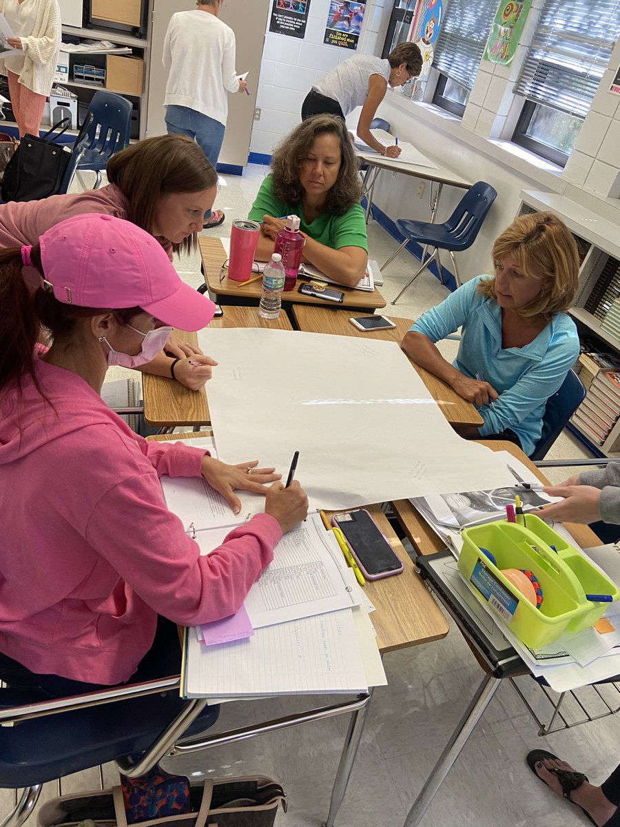 Michelle Spina tweet media