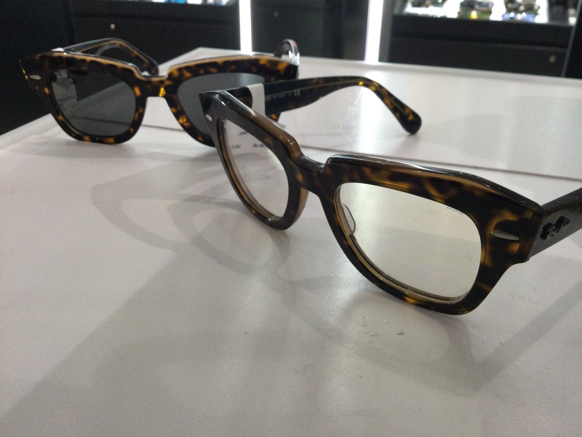 SunglassHutRL's tweet photo. State Street is also available with Evolve lenses! The light responsive lenses shift from clear to grey as you transition between inside &amp; outside, with a blue light filter designed to increase visual comfort in all light conditions &amp; digital environments! 

#StateStreet #SNGH50 https://t.co/eGe0OJwdtg